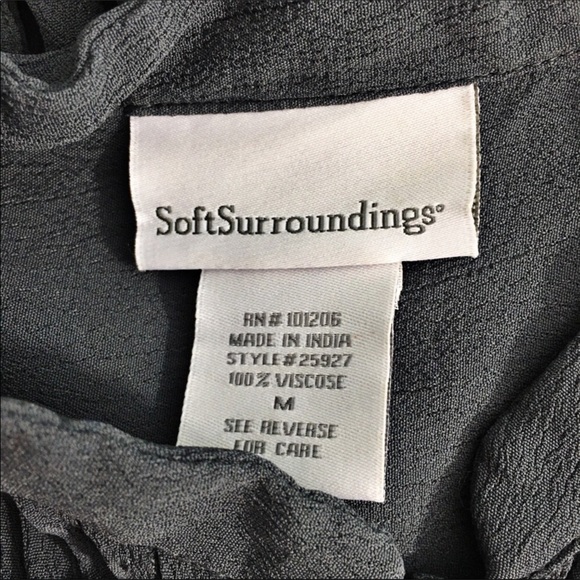 Soft Surroundings Gray Pintuck Floral Embroidered Tunic Blouse M - Picture 5 of 7